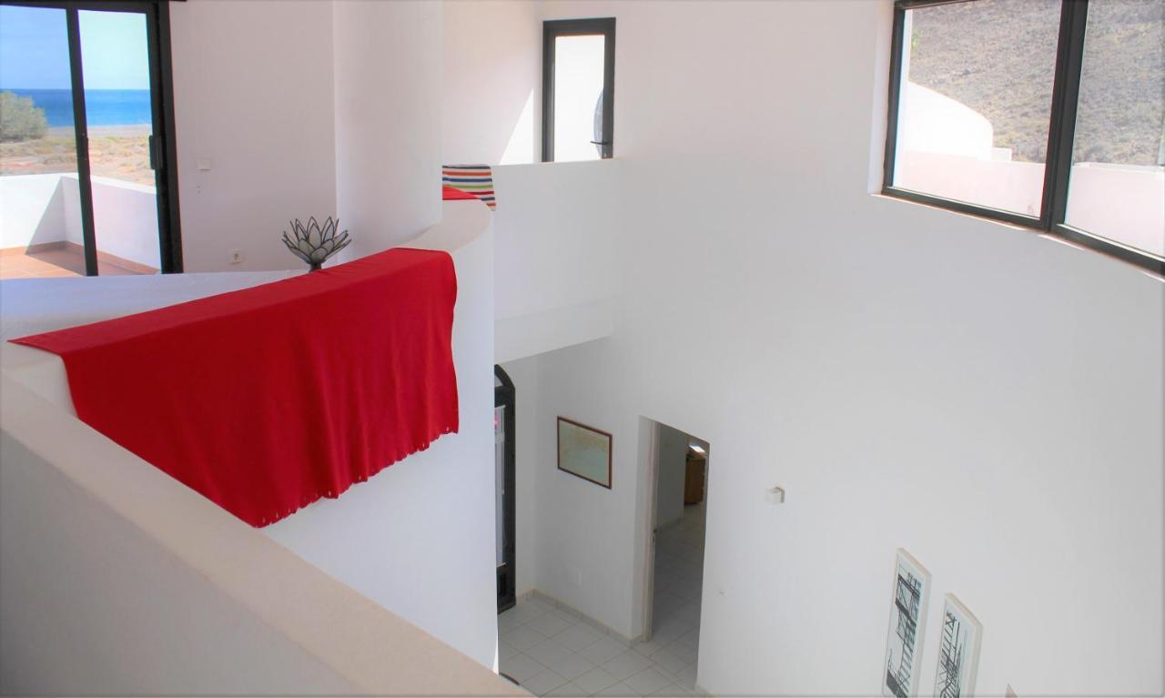Villa Paradise Beach Giniginamar Exterior photo